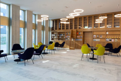 Foyer West 