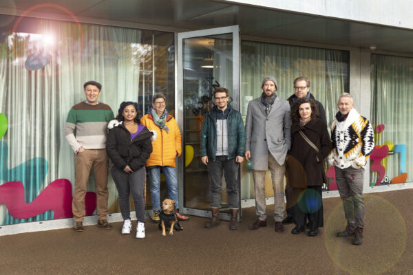 Gruppenbild Paulus Akademie und Regenbogenhaus